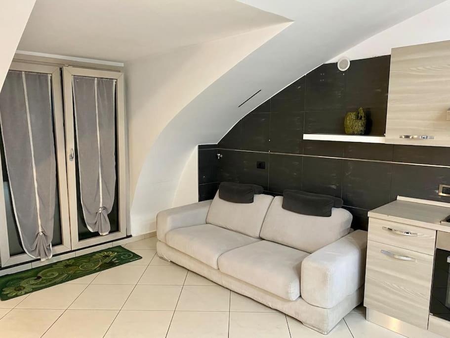 Casa Vacanza Lareggia Con Garage San Prisco Exterior foto